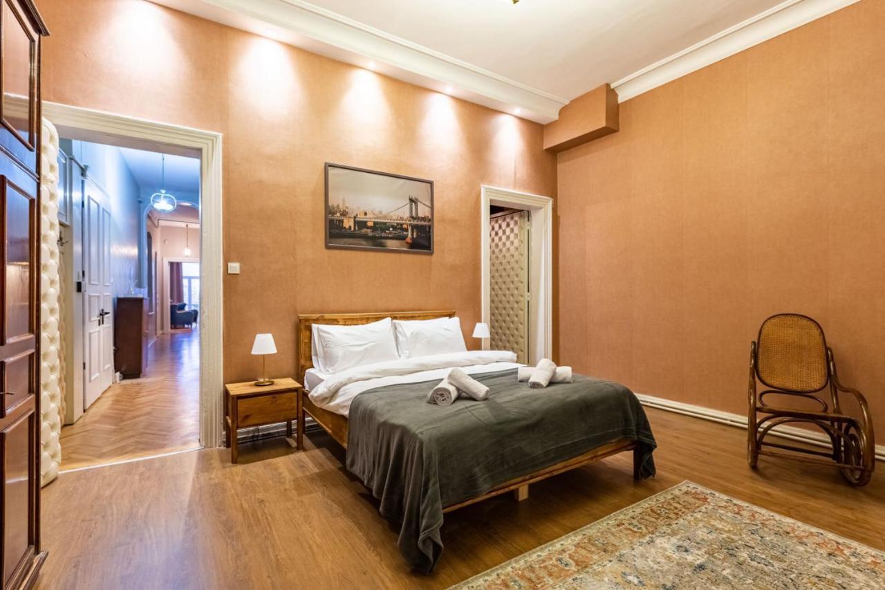 Historical Flat With A Lovely Sea View In Beyoglu Istanbul Exterior foto